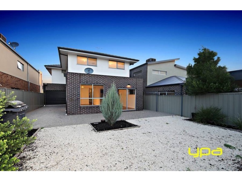 62 Arroyo Place, Caroline Springs VIC 3023