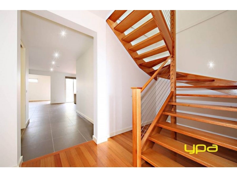 26 Monckton Place, Caroline Springs VIC 3023