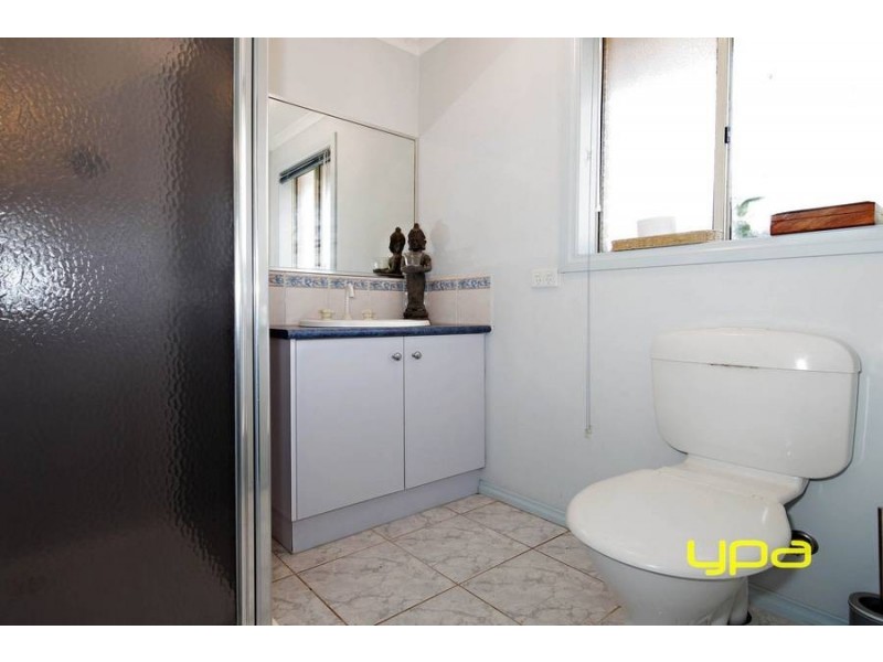 6 Belair Court, Caroline Springs VIC 3023