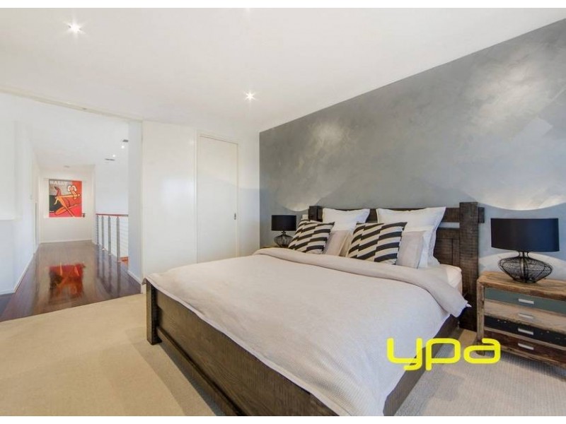 14 Coliban Gardens, Caroline Springs VIC 3023