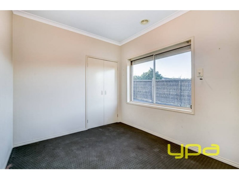 13 Darleith Terrace, Caroline Springs VIC 3023