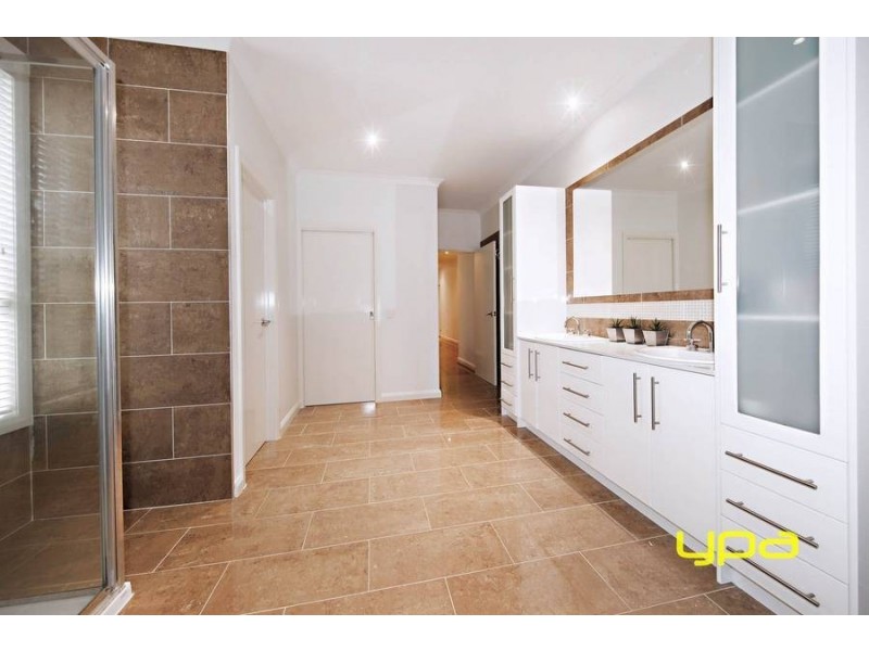 39 Arbour Boulevard, Burnside Heights VIC 3023