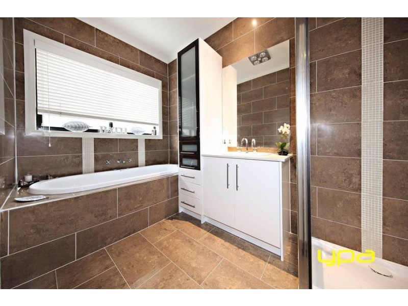 39 Arbour Boulevard, Burnside Heights VIC 3023