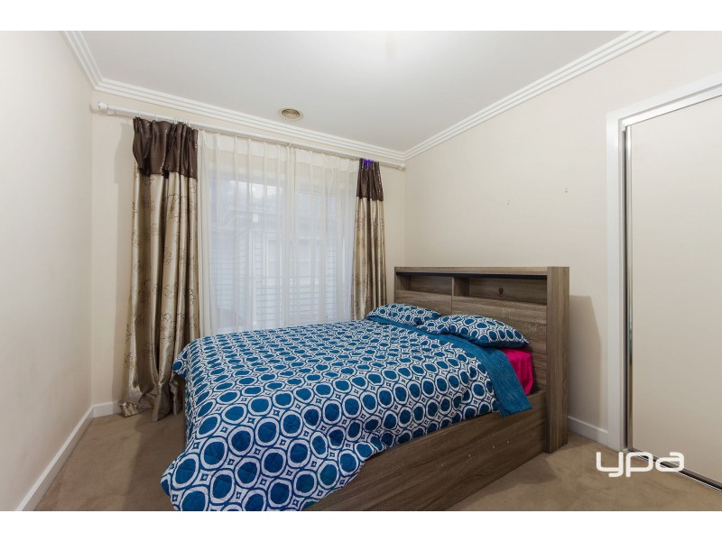 10/7 Toolondo Close, Caroline Springs VIC 3023