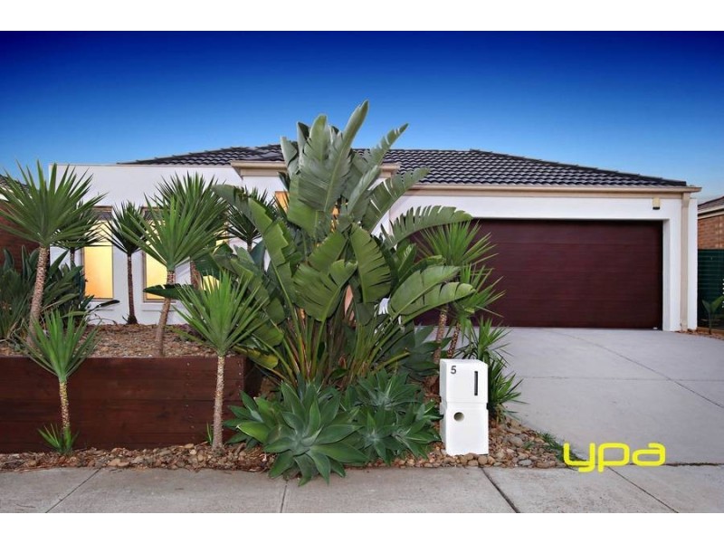 5 Yellowgum Street, Burnside Heights VIC 3023