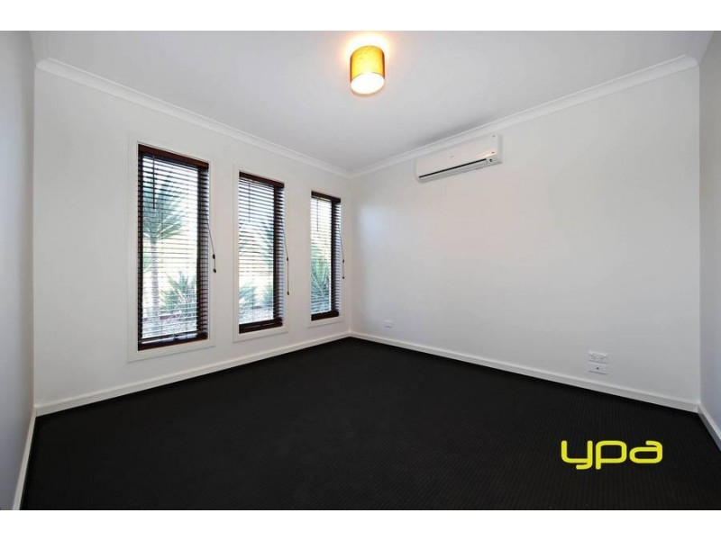 5 Yellowgum Street, Burnside Heights VIC 3023