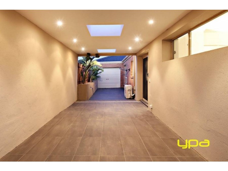 5 Yellowgum Street, Burnside Heights VIC 3023