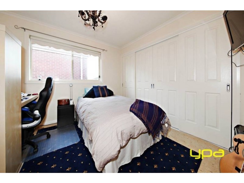 3 Chorlton Place, Caroline Springs VIC 3023