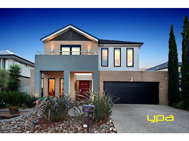 12 Coliban Garden, Caroline Springs VIC 3023