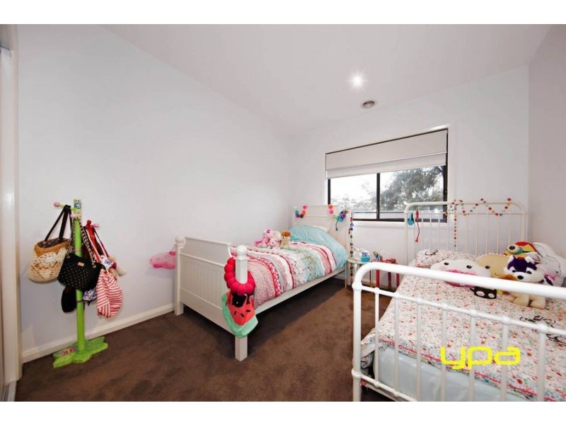 2 Barrwang Street, Cairnlea VIC 3023