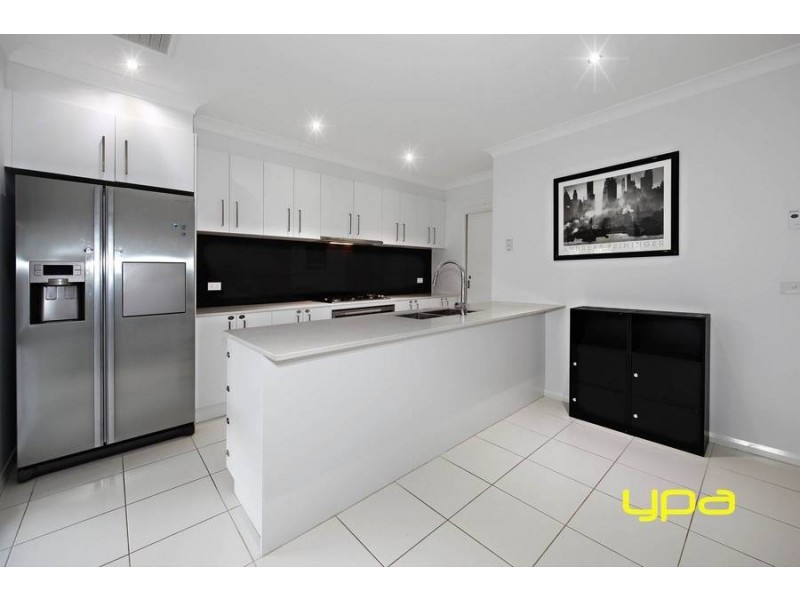 49 Keynes Circuit, Plumpton VIC 3335