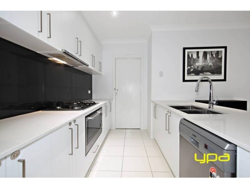 49 Keynes Circuit, Plumpton VIC 3335