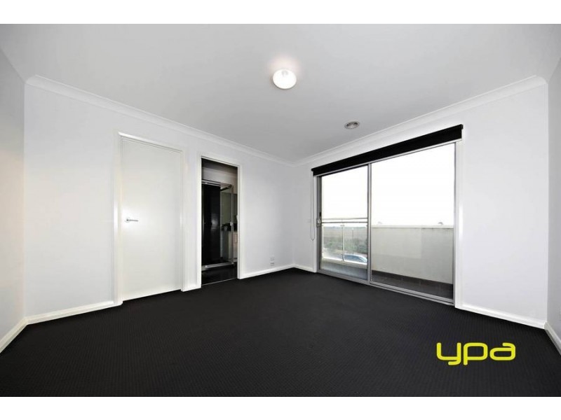 49 Keynes Circuit, Plumpton VIC 3335