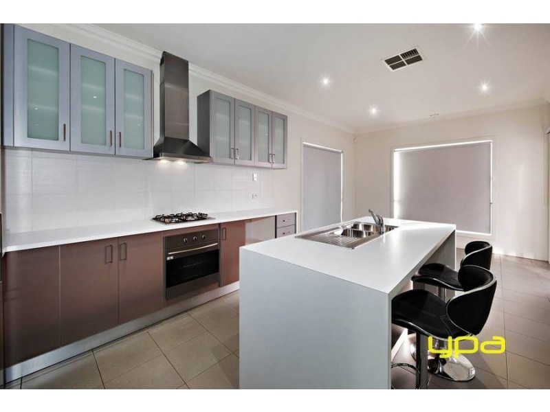 9 Wylie Circuit, Burnside Heights VIC 3023