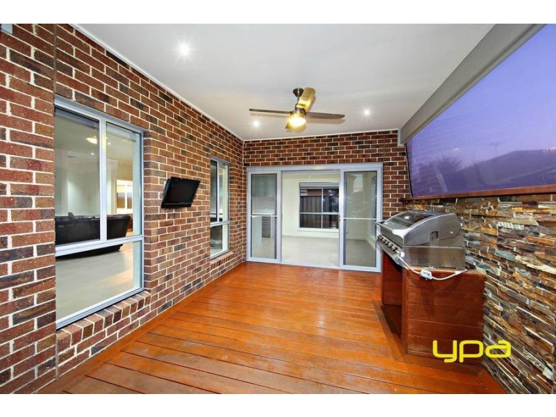 9 Wylie Circuit, Burnside Heights VIC 3023