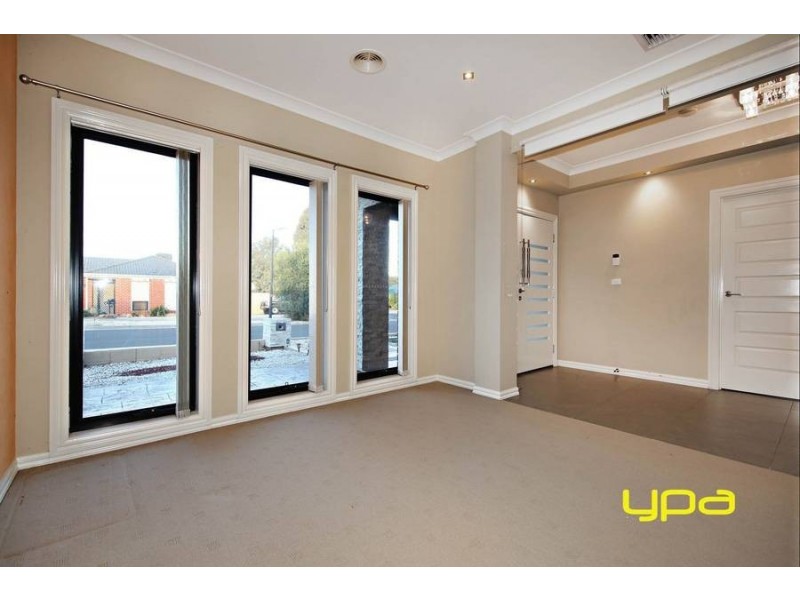 1 Hughes Place, Burnside Heights VIC 3023