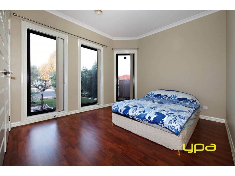 1 Hughes Place, Burnside Heights VIC 3023