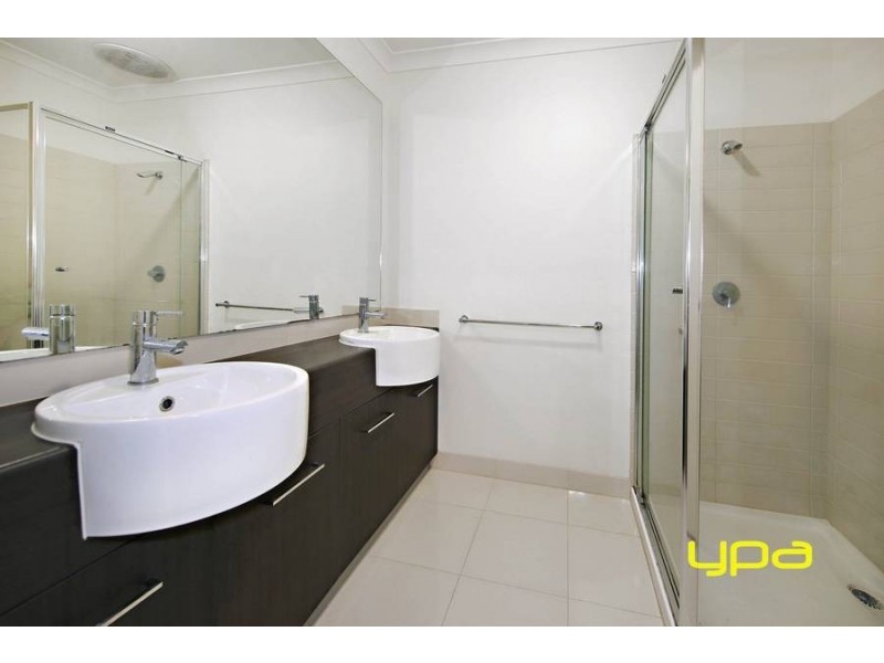 12 Cooma Place, Burnside Heights VIC 3023