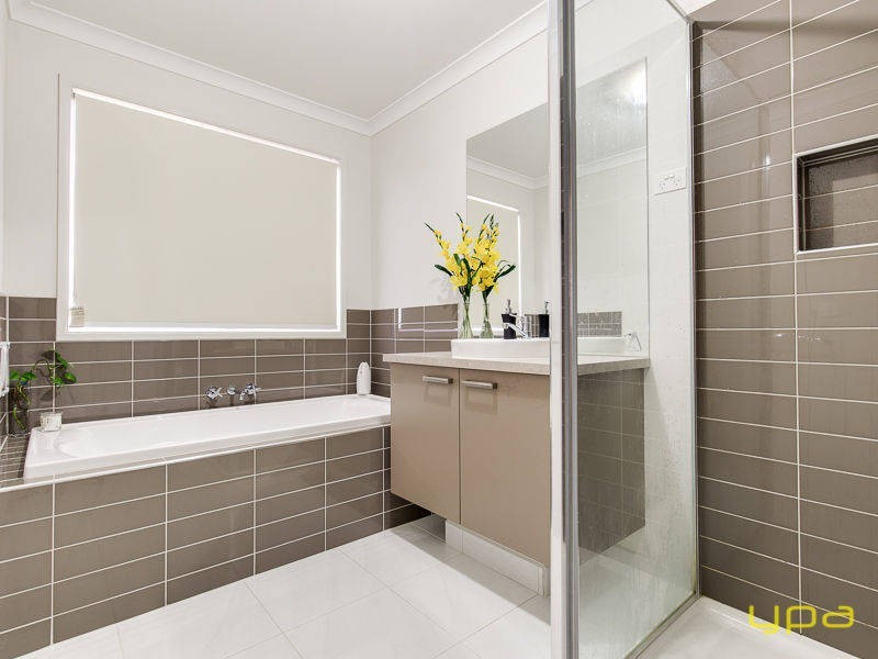 4 Lockwood Court, Plumpton VIC 3335