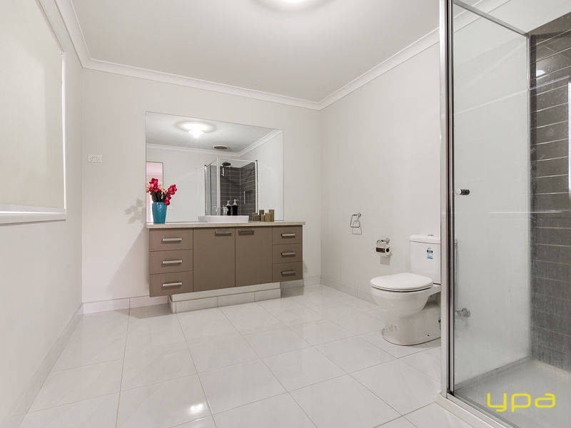 4 Lockwood Court, Plumpton VIC 3335