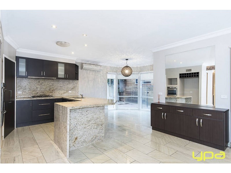 26 O’Donnell Drive, Caroline Springs VIC 3023