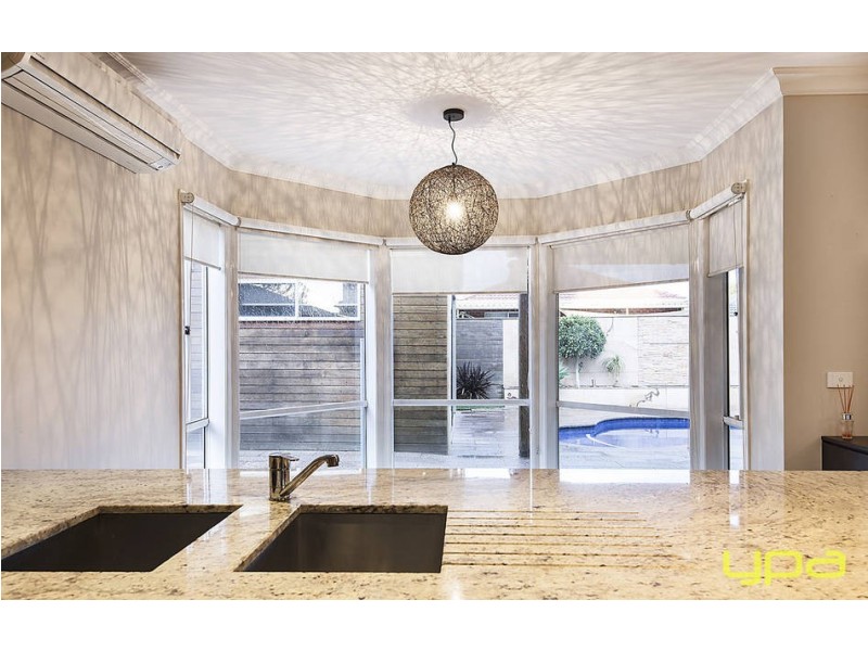 26 O’Donnell Drive, Caroline Springs VIC 3023