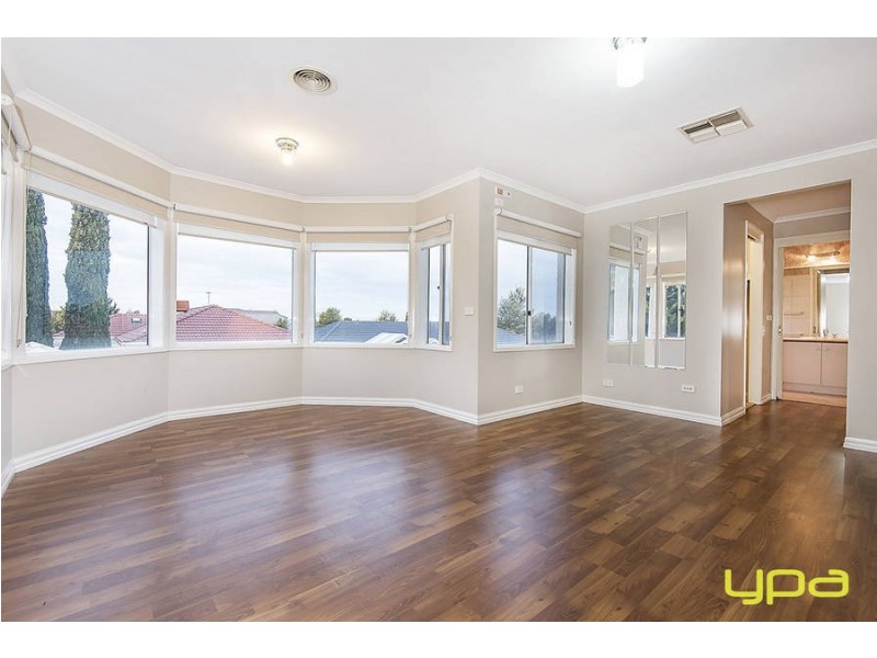 26 O’Donnell Drive, Caroline Springs VIC 3023