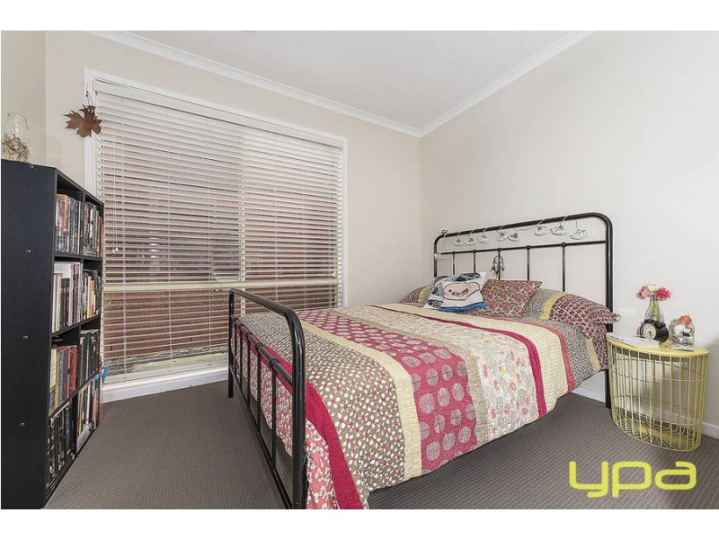 34 Fydler Avenue, Burnside VIC 3023