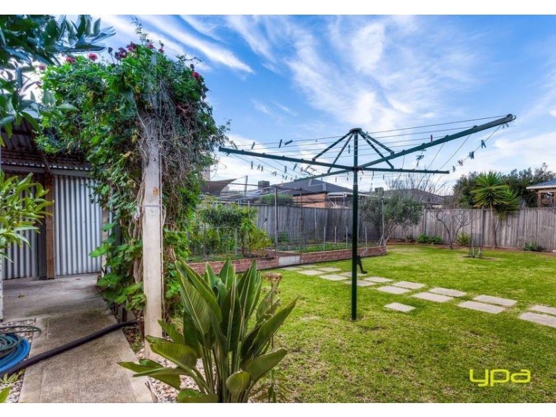 88 Inglewood Drive, Burnside Heights VIC 3023