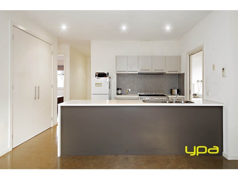 13 Tumbalong Street, Caroline Springs VIC 3023