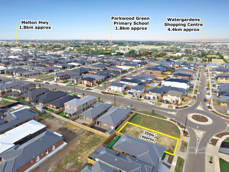 4 Wavell Parade, Plumpton VIC 3335