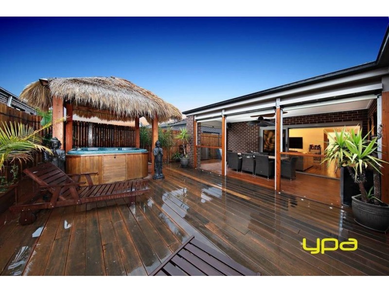 8 Keynes Circuit, Plumpton VIC 3335