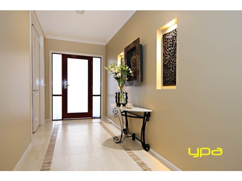 47 Carisbrook Street, Caroline Springs VIC 3023