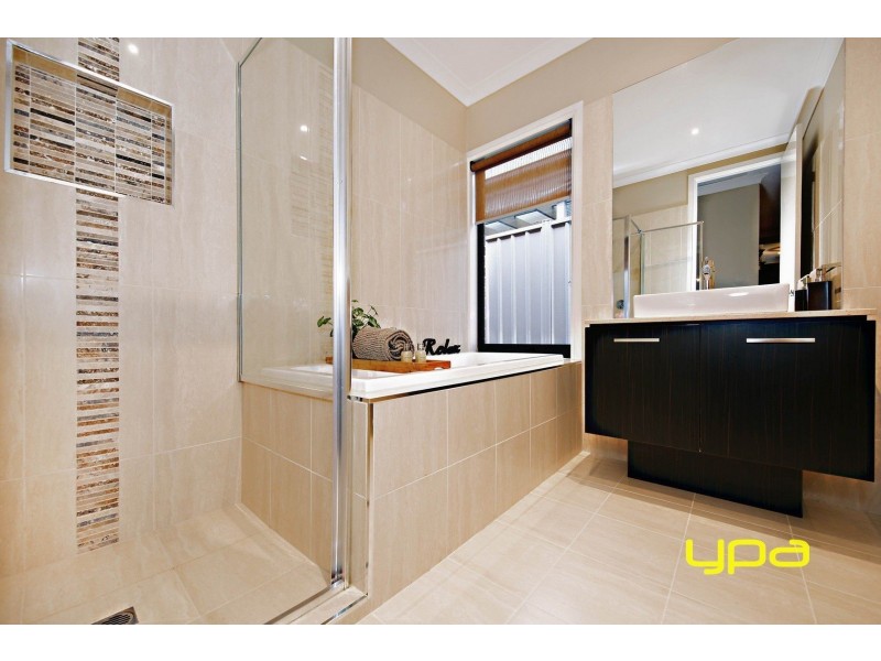 47 Carisbrook Street, Caroline Springs VIC 3023