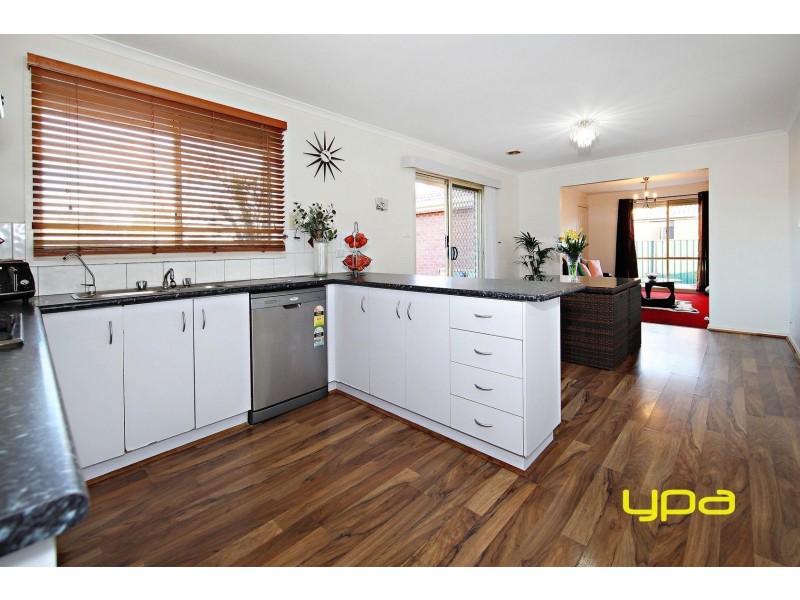 1 Flemming Avenue, Burnside VIC 3023