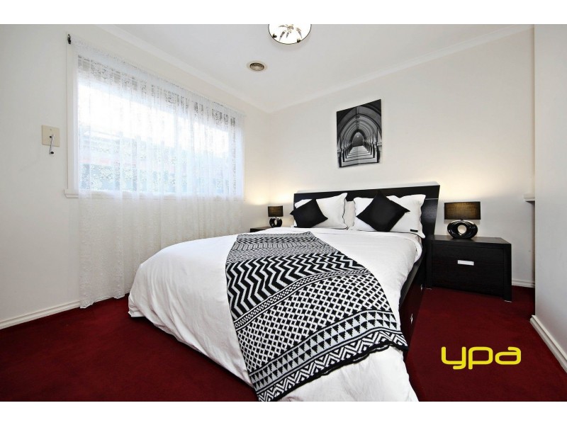 1 Flemming Avenue, Burnside VIC 3023