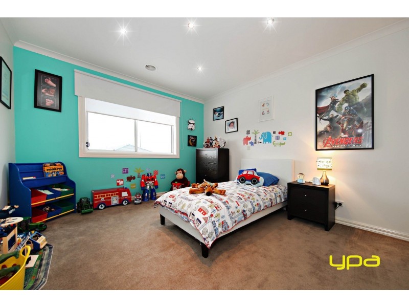 24 Olsen Retreat, Caroline Springs VIC 3023