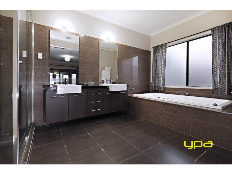 135 Arbour Boulevard, Burnside Heights VIC 3023