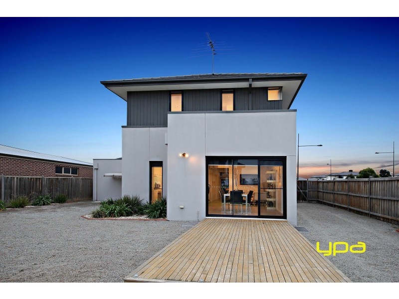 11 Arbour Boulevard, Burnside Heights VIC 3023