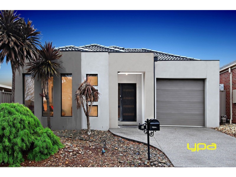 6 Cullen Terrace, Caroline Springs VIC 3023