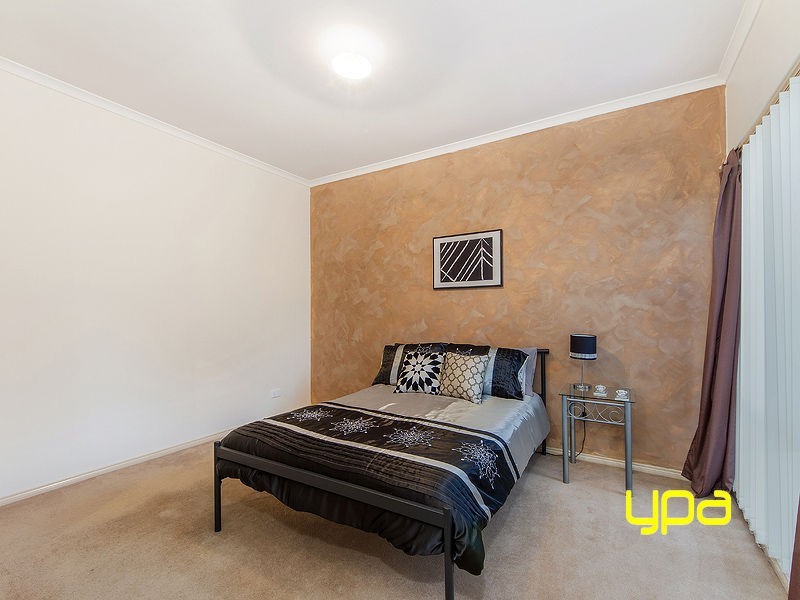 3 Heaton Court, Caroline Springs VIC 3023