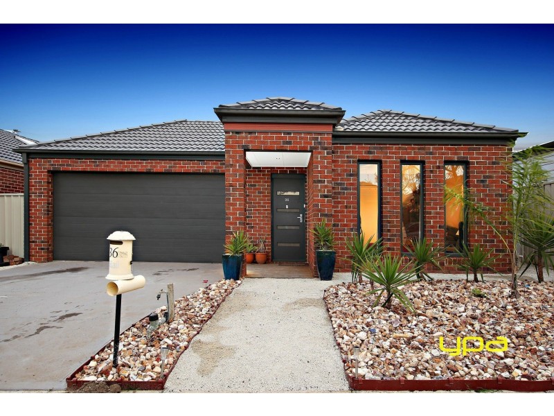 36 Daly Circuit, Caroline Springs VIC 3023