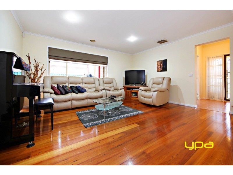 9 Niewand Avenue, Burnside VIC 3023