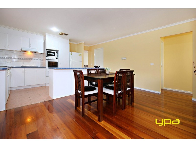 9 Niewand Avenue, Burnside VIC 3023