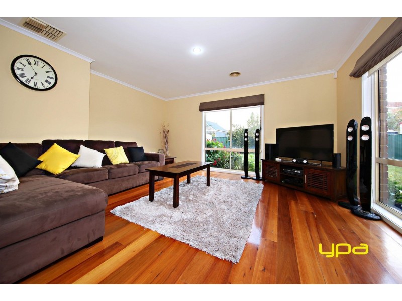 9 Niewand Avenue, Burnside VIC 3023