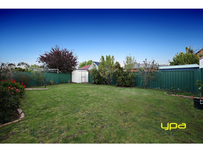 9 Niewand Avenue, Burnside VIC 3023