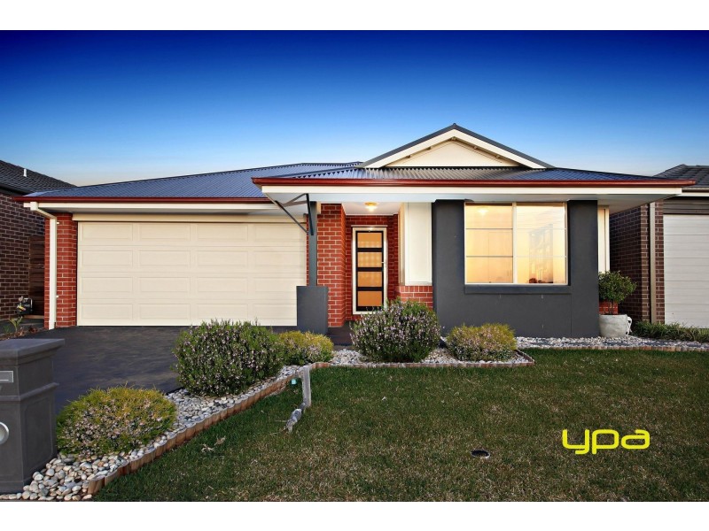 37 Keynes Circuit, Plumpton VIC 3335