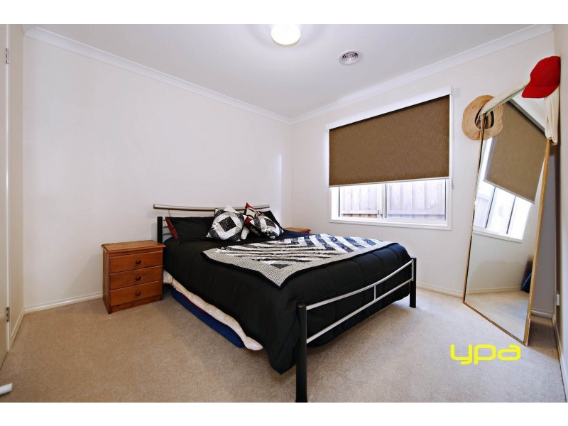 37 Keynes Circuit, Plumpton VIC 3335