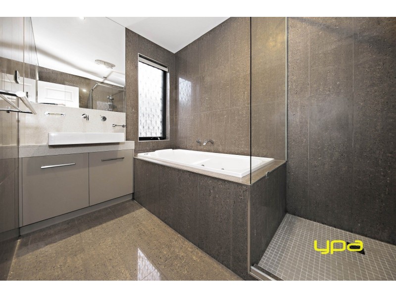 7 Wilkins Crescent, Burnside Heights VIC 3023