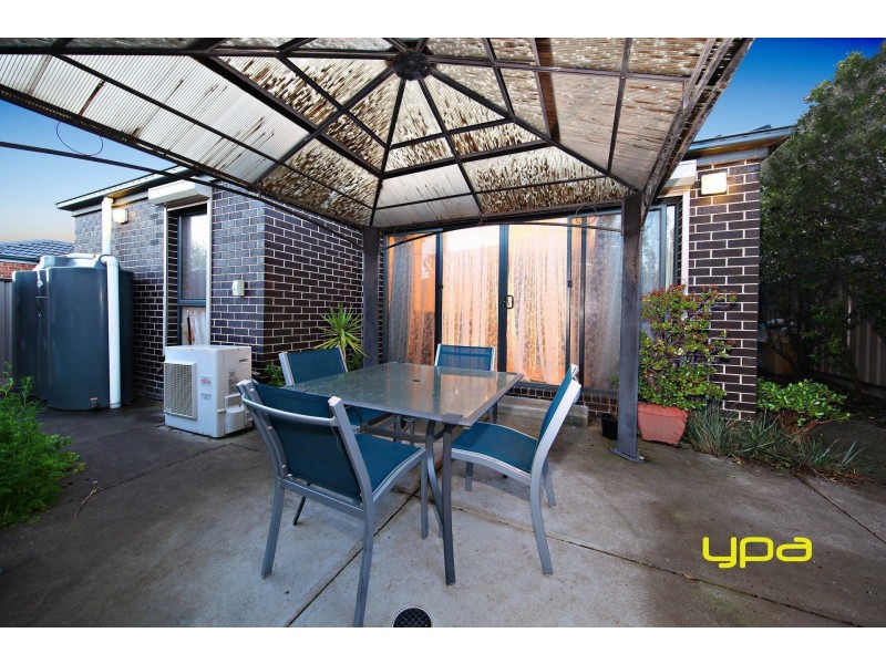 7 Wilkins Crescent, Burnside Heights VIC 3023